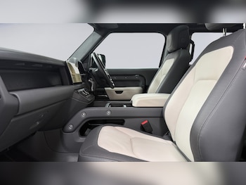 Used Land Rover Other 2023 for sale - 77724951: Photo