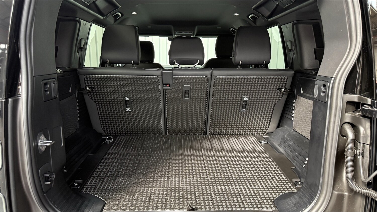 Used Land Rover Defender 2026 for sale - 78117305: Photo 10