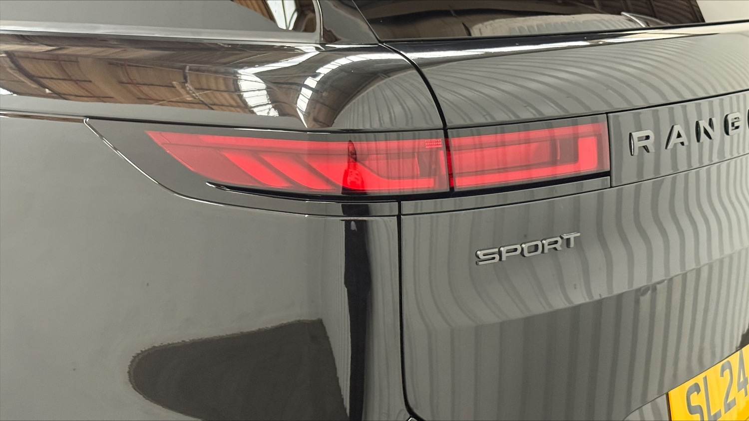 Used Land Rover Range Rover Sport 2024 for sale - 76434241: Photo 19