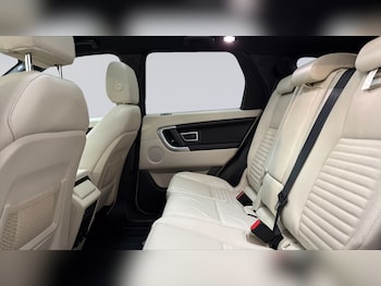 Used Land Rover Discovery Sport 2019 for sale - 77388412: Photo