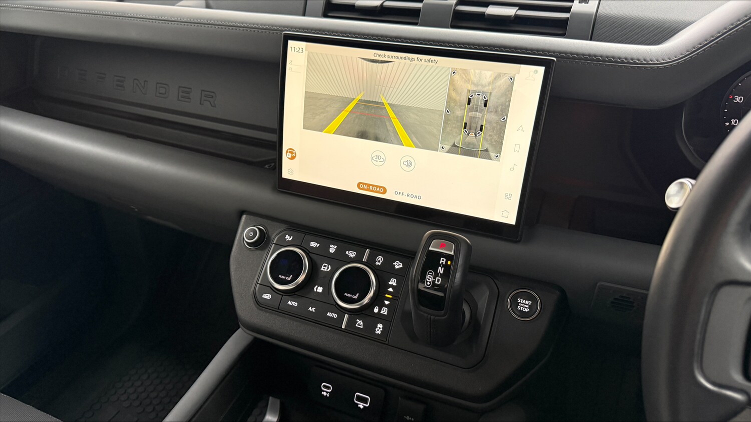 Used Land Rover Defender 2023 for sale - 77893597: Photo 12