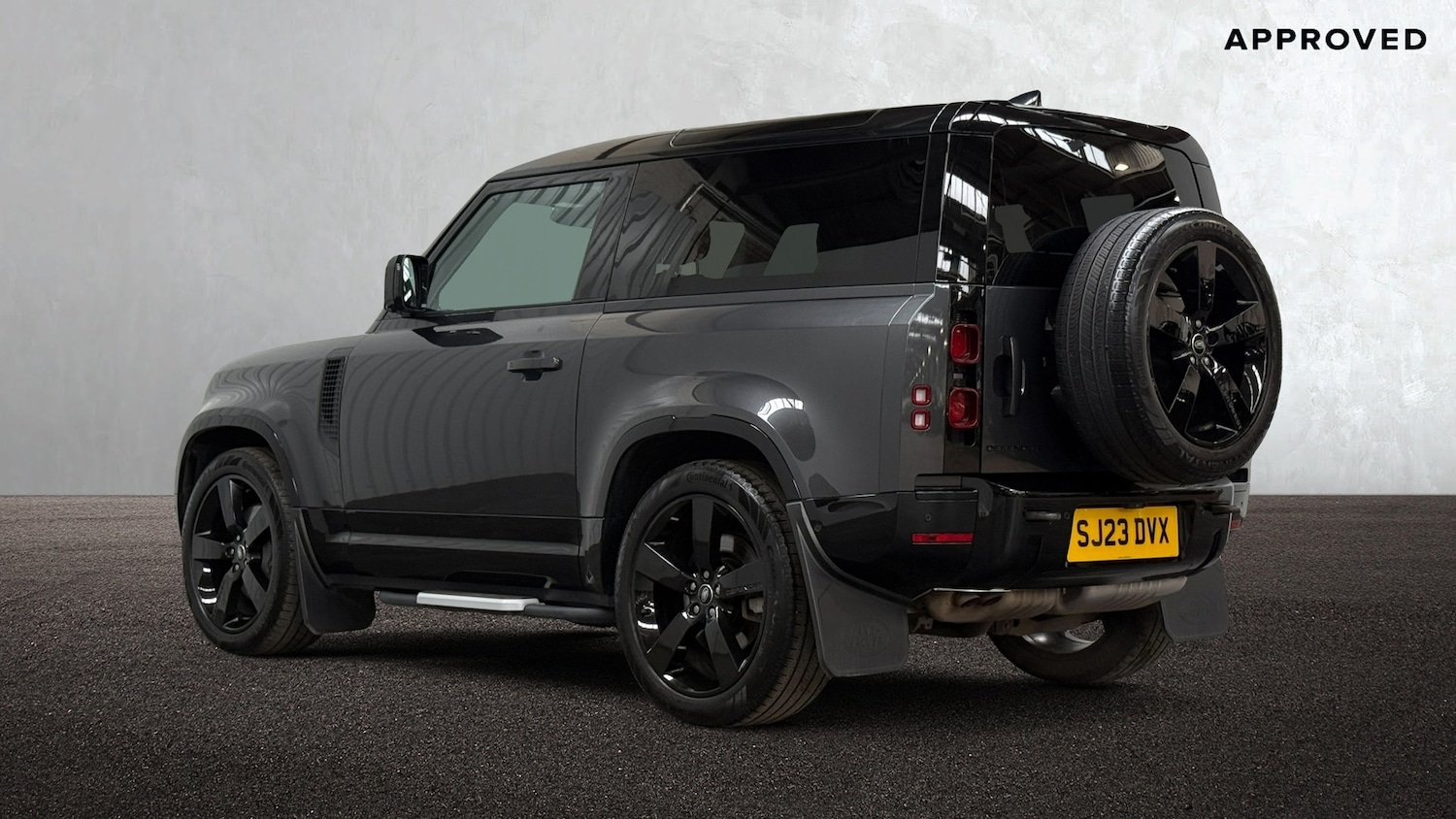 Used Land Rover Defender 2023 for sale - 77893597: Photo 2