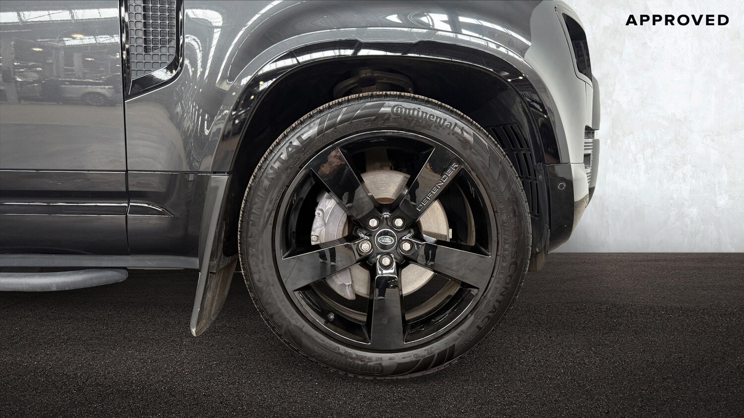 Used Land Rover Defender 2023 for sale - 77893597: Photo 8