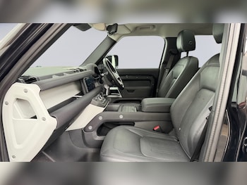 Used Land Rover Defender 90 2022 for sale - 76586528: Photo