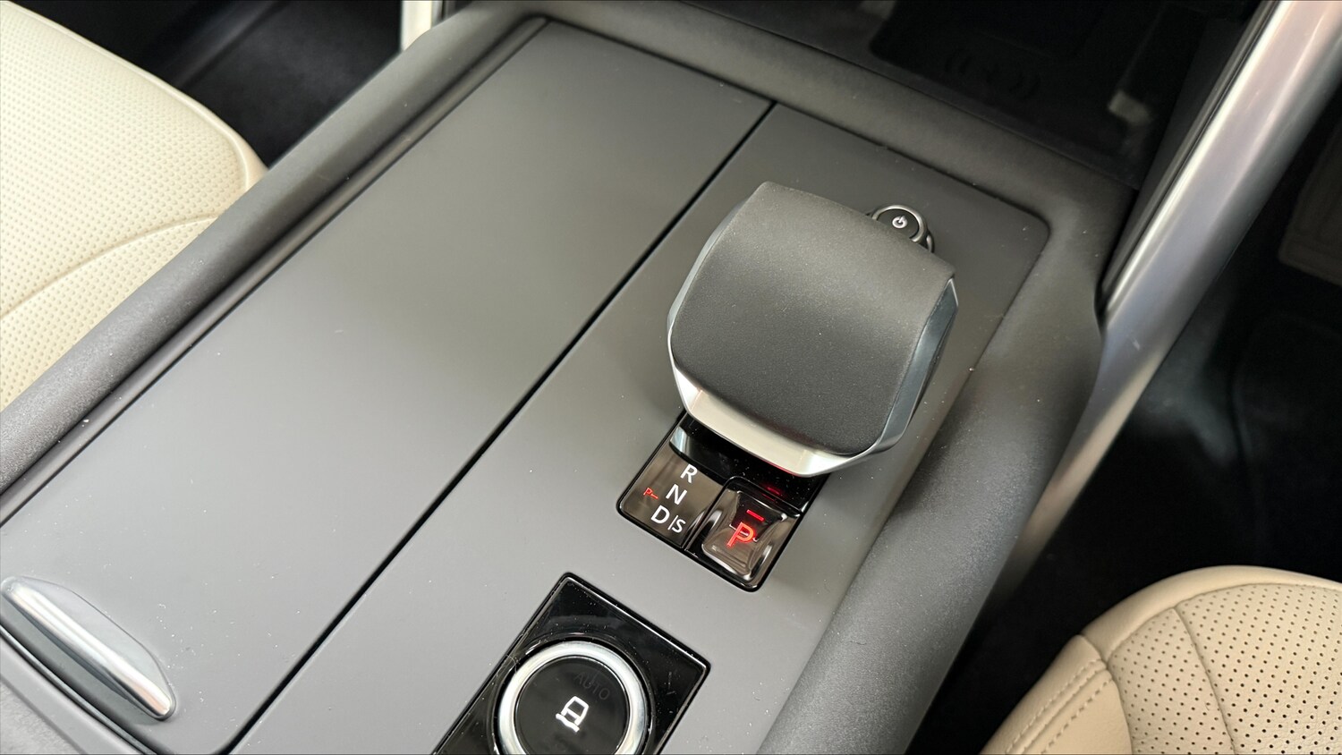 Used Land Rover Discovery 2026 for sale - 78117346: Photo 13