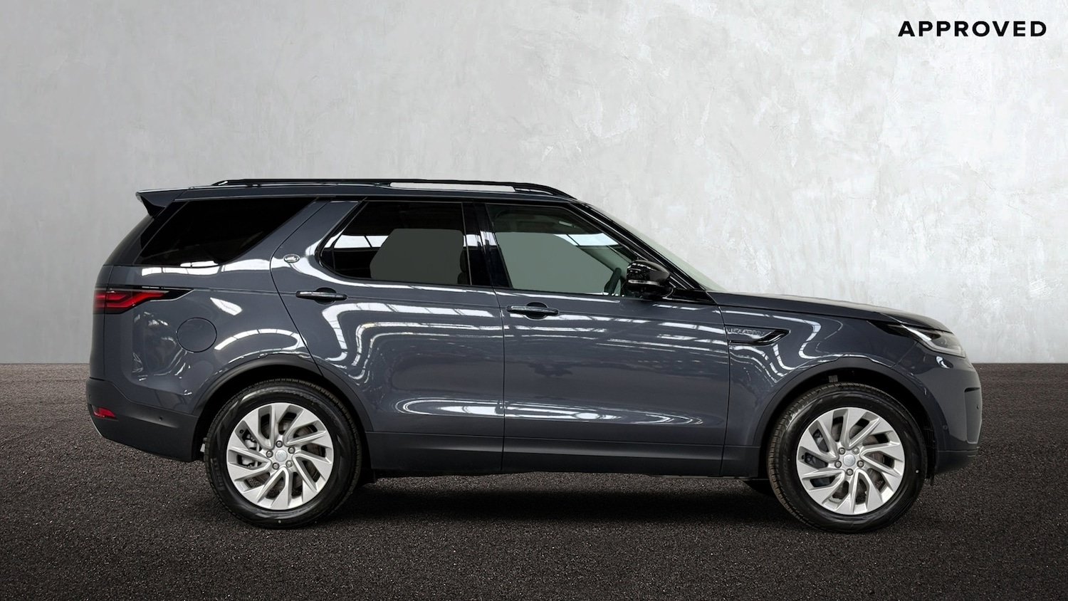 Used Land Rover Discovery 2026 for sale - 78117346: Photo 5