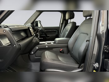 Used Land Rover Other 2025 for sale - 75659610: Photo