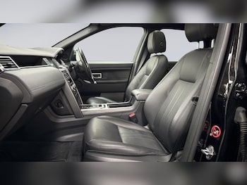 Used Land Rover Discovery Sport 2019 for sale - 78008612: Photo