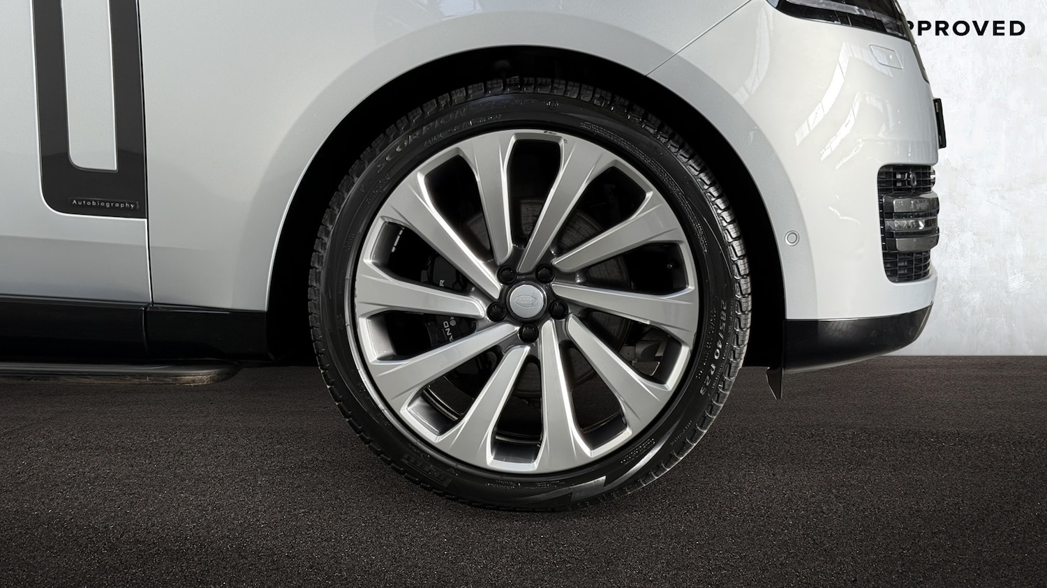 Used Land Rover Range Rover 2024 for sale - 76692725: Photo 8