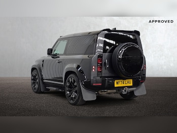Used Land Rover Defender 90 2024 for sale - 78990064: Photo