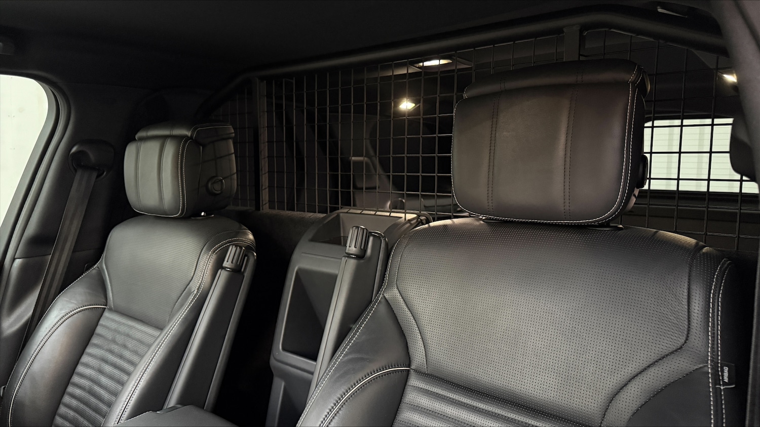 Used Land Rover Discovery 2022 for sale - 77470364: Photo 18