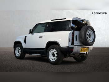 Used Land Rover Defender 90 2022 for sale - 77725224: Photo