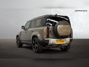 Used Land Rover Defender 90 2020 for sale - 75992336: Photo