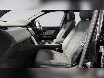 Used Land Rover Discovery Sport 2025 for sale - 75094376: Photo