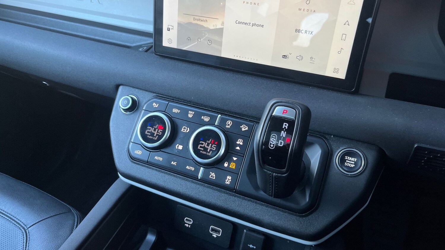 Used Land Rover Defender 2022 for sale - 77725313: Photo 13