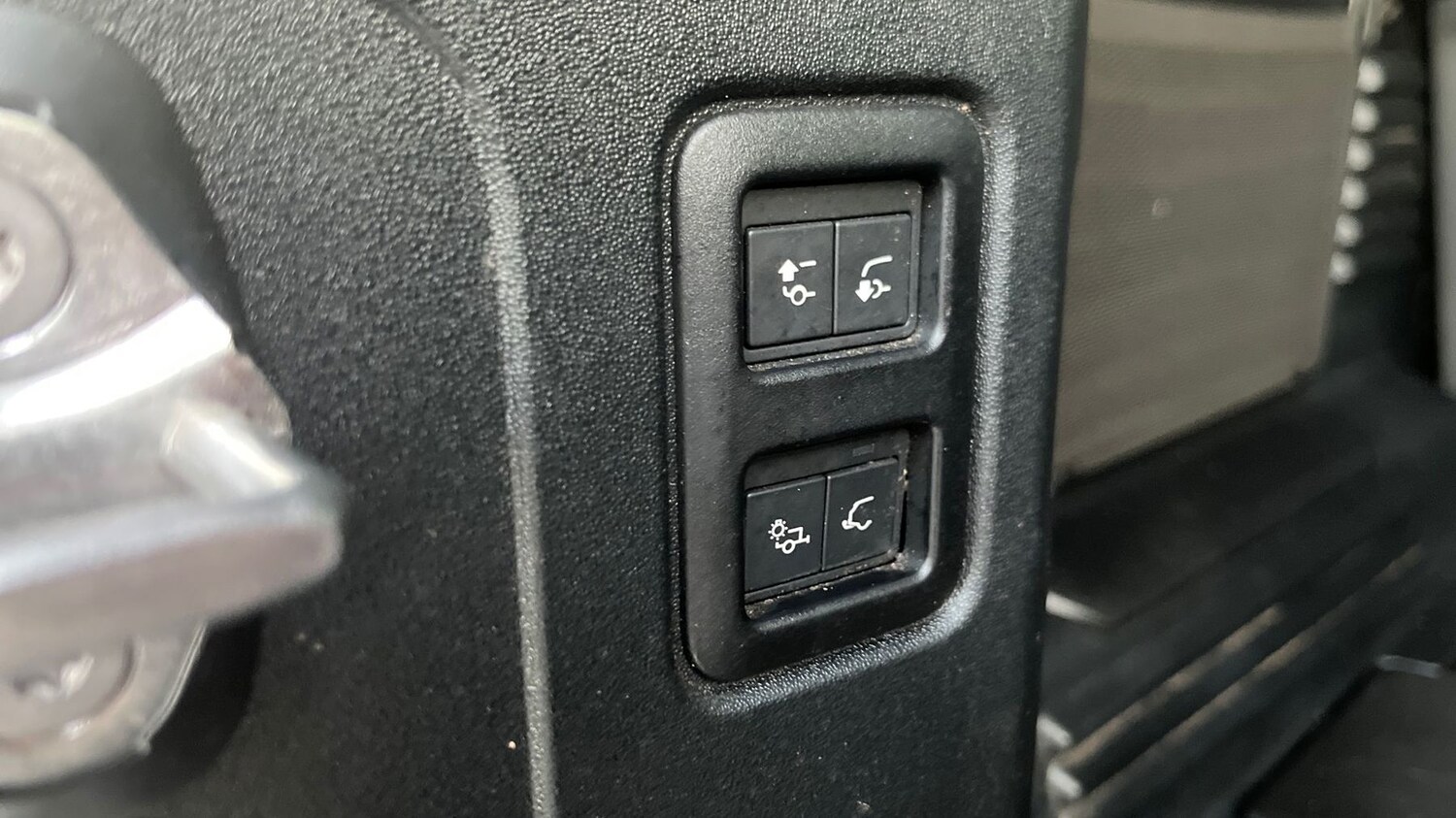 Used Land Rover Defender 2022 for sale - 77725313: Photo 30