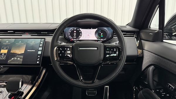 Used Land Rover Range Rover Sport 2025 for sale - 76176056: Photo 15