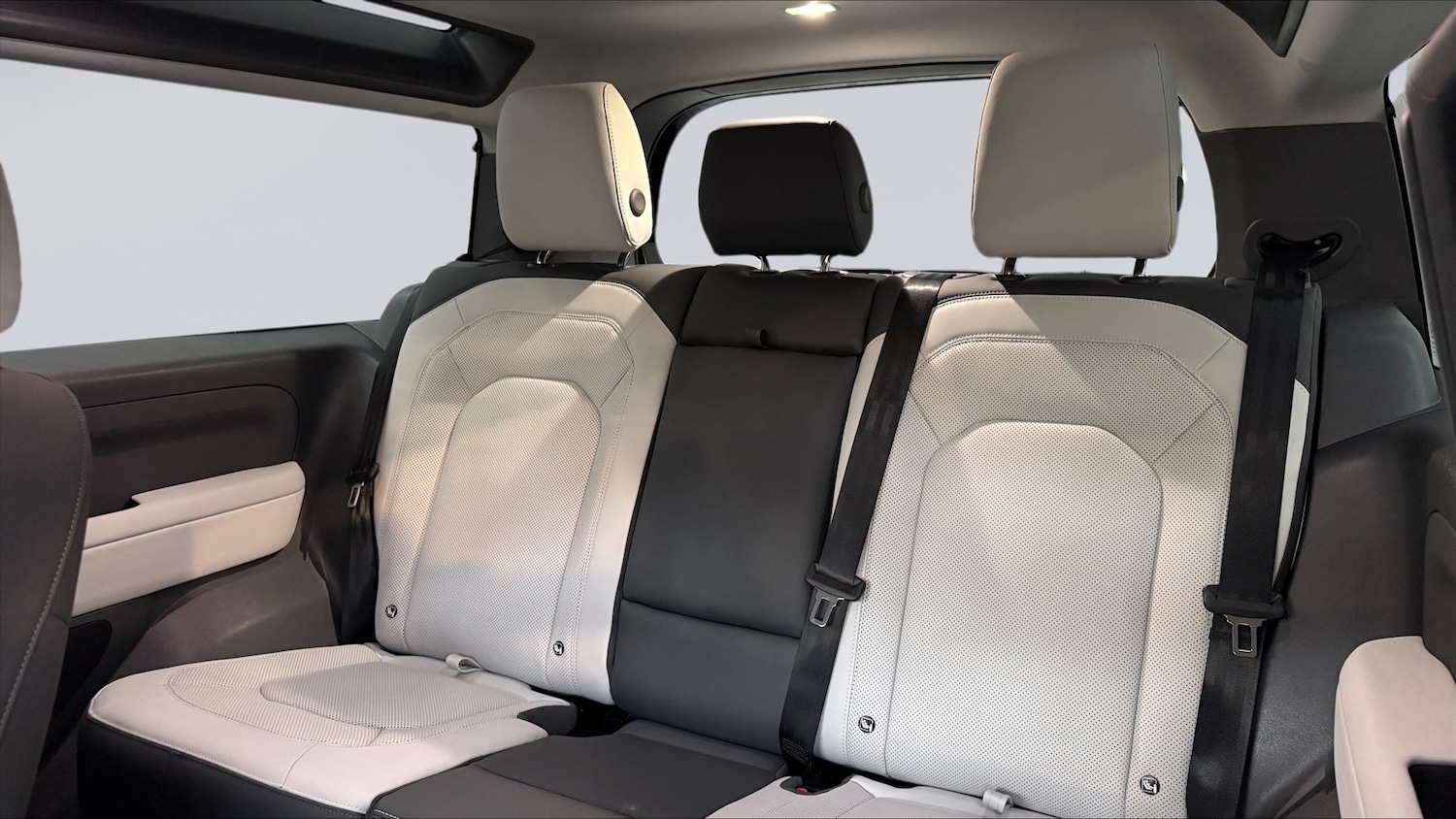 Used Land Rover Other 2025 for sale - 76800660: Photo 4