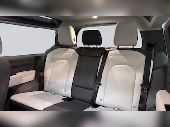 Used Land Rover Other 2025 for sale - 76800660: Photo