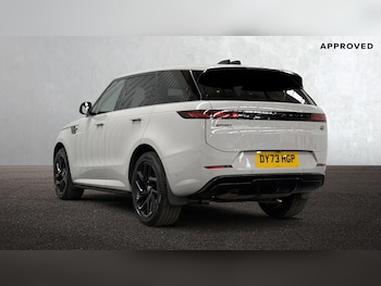 Used Land Rover Range Rover Sport 2023 for sale - 76033197: Photo 2