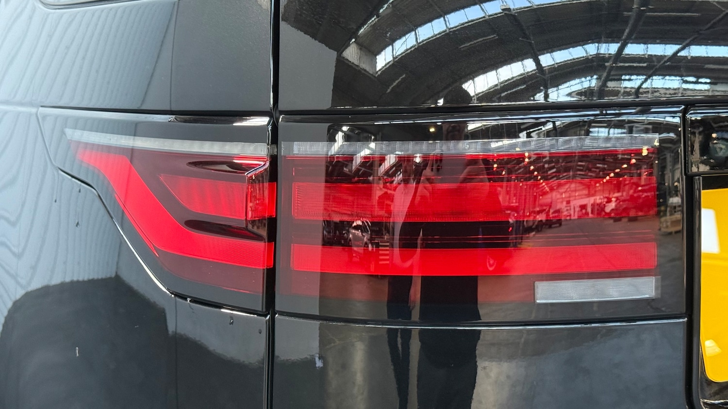 Used Land Rover Discovery 2025 for sale - 76837746: Photo 19