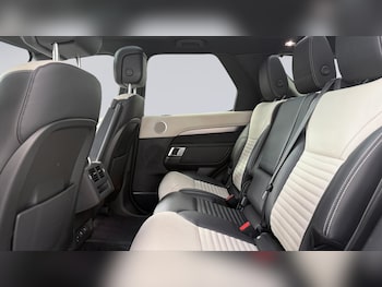 Used Land Rover Discovery 2022 for sale - 78008604: Photo