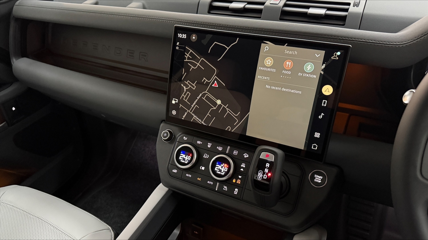 Used Land Rover Defender 2025 for sale - 77442087: Photo 11