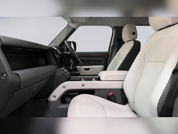 Used Land Rover Defender 2025 for sale - 77442087: Photo