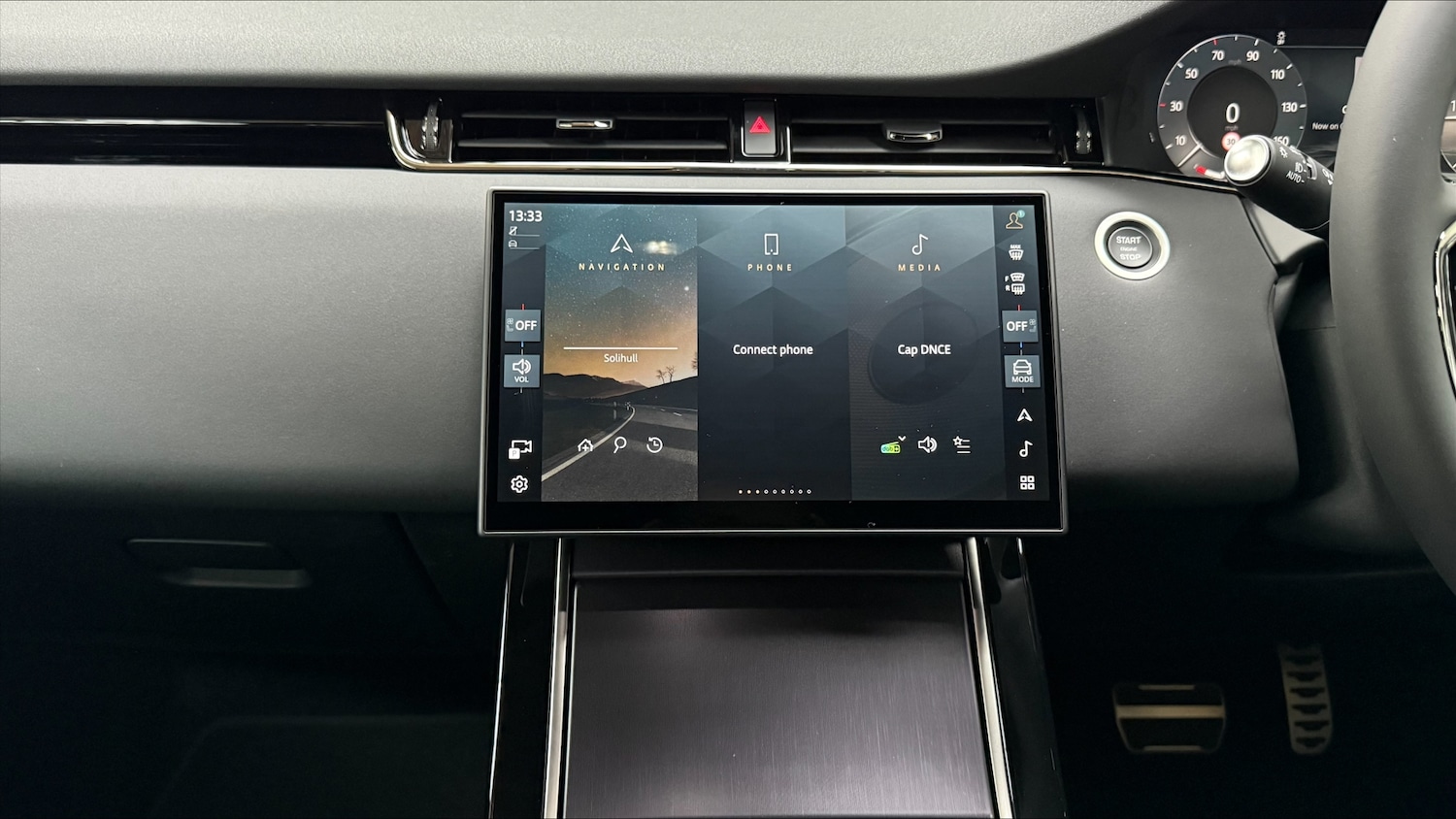 Used Land Rover Range Rover Evoque 2025 for sale - 76271545: Photo 14