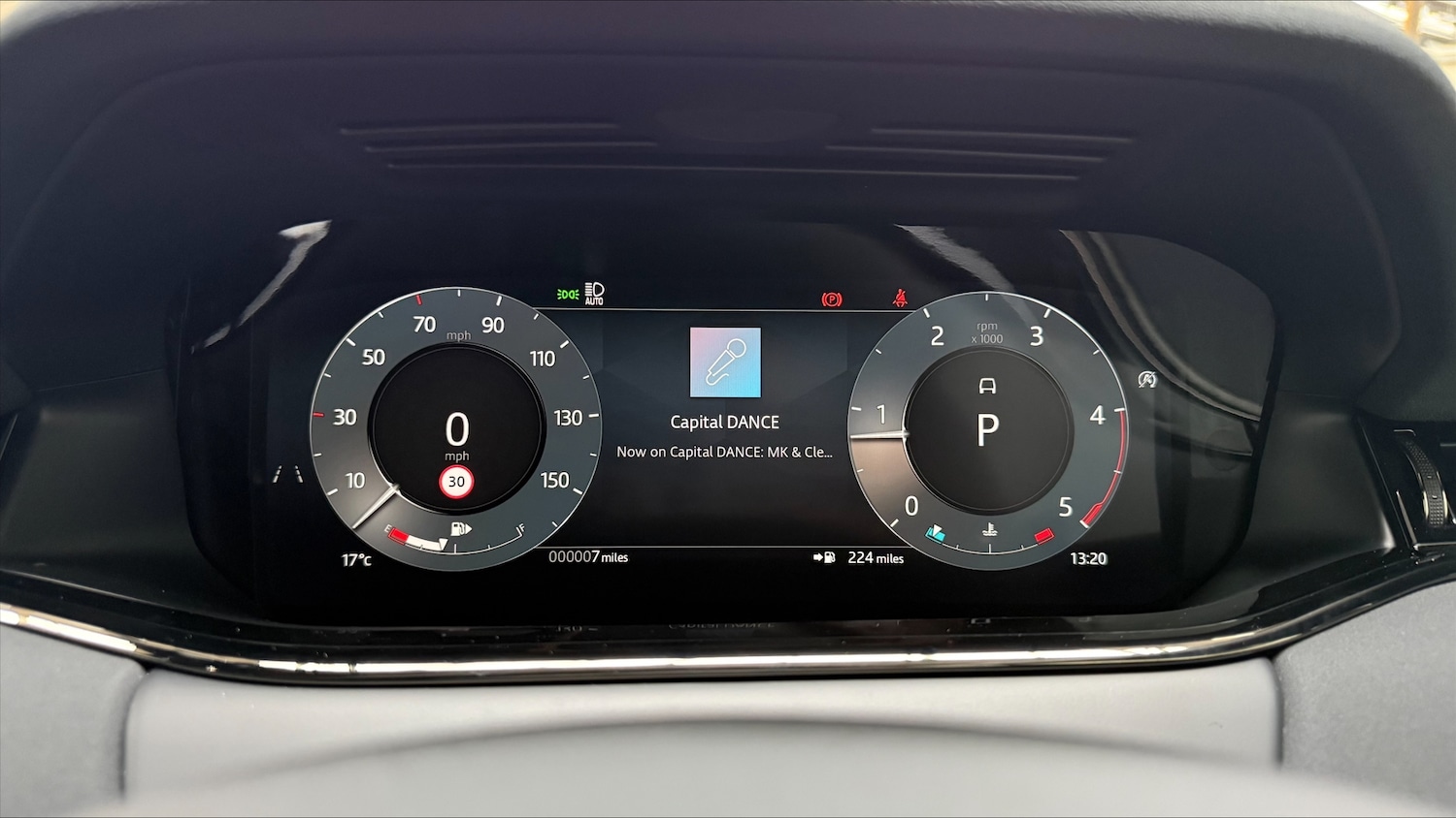 Used Land Rover Range Rover Evoque 2025 for sale - 76271545: Photo 16