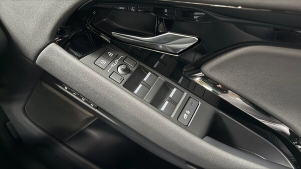 Used Land Rover Range Rover Evoque 2025 for sale - 76271545: Photo 21