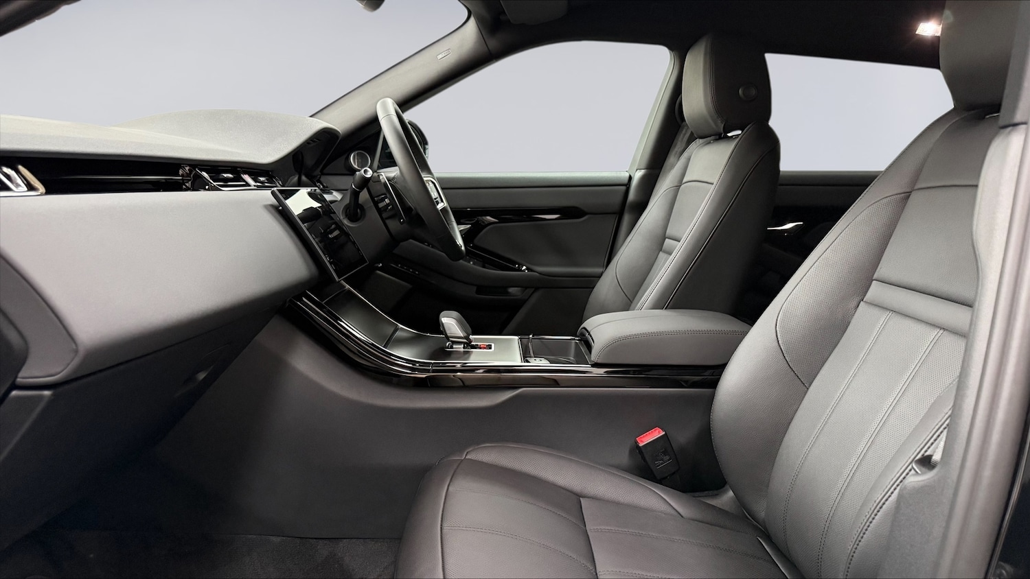 Used Land Rover Range Rover Evoque 2025 for sale - 76271545: Photo 3