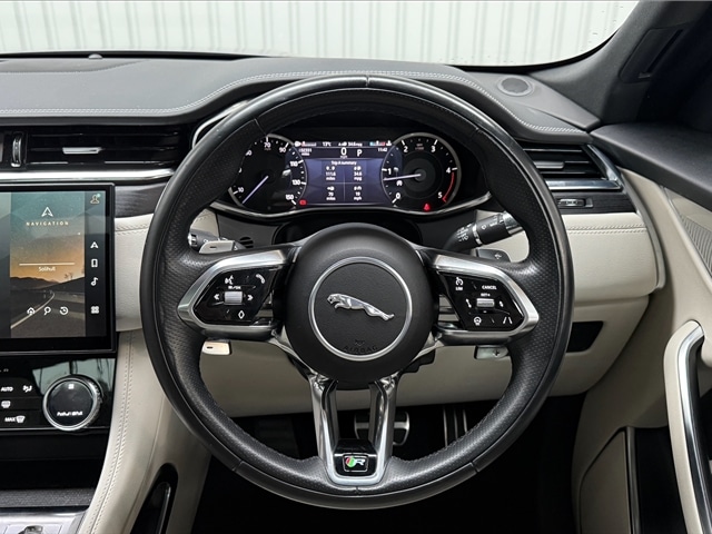 Used Jaguar F-Pace 2022 for sale - 76372368: Photo 15