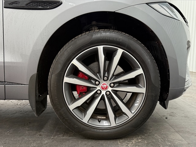 Used Jaguar F-Pace 2022 for sale - 76372368: Photo 8