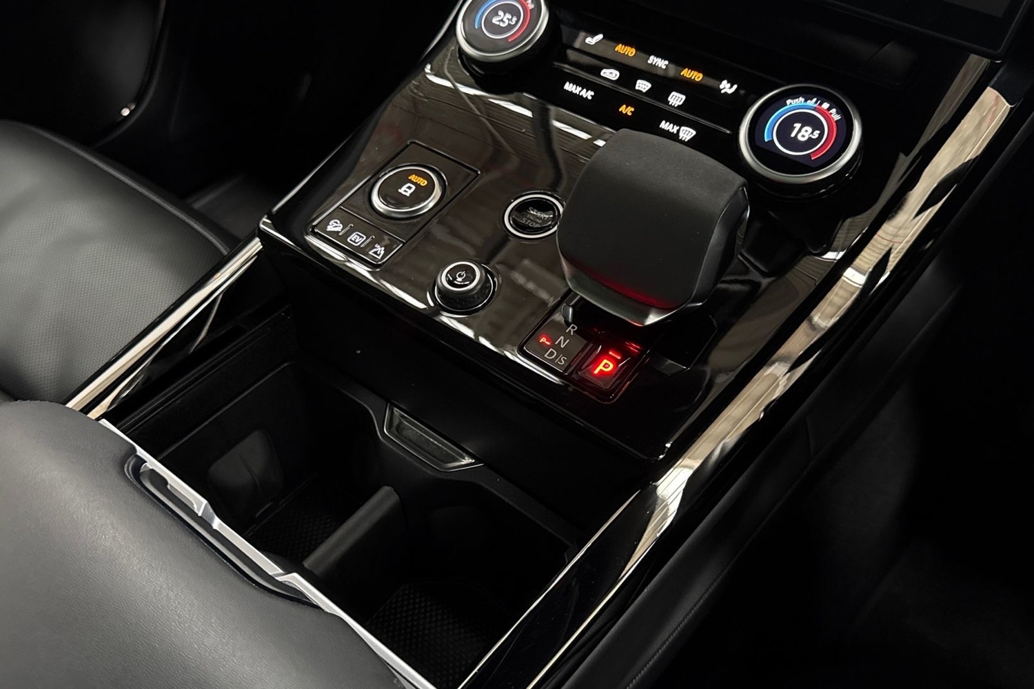 Used Land Rover Range Rover Sport 2023 for sale - 77013456: Photo 13