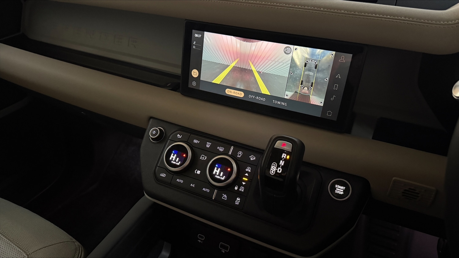 Used Land Rover Defender 2020 for sale - 76937295: Photo 12