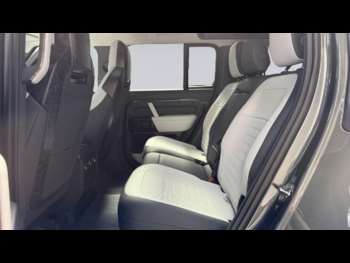 Used Land Rover Defender 90 2025 for sale - 75188161: Photo