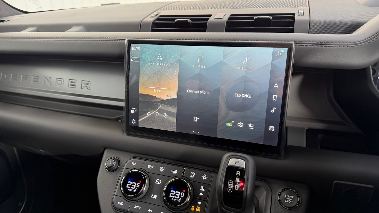 Used Land Rover Defender 2025 for sale - 76800659: Photo 12