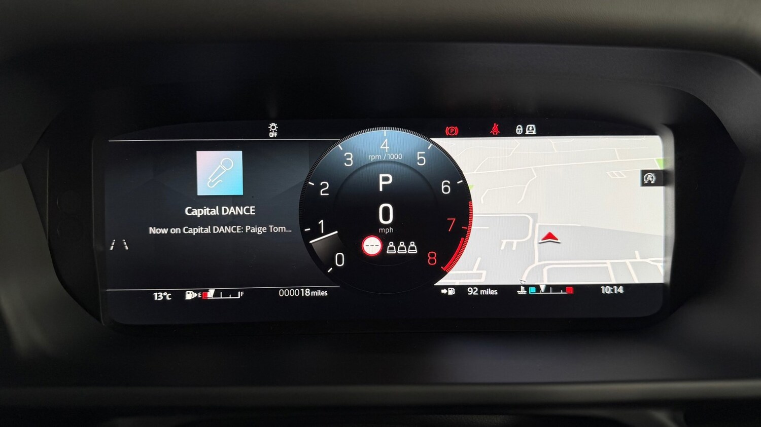 Used Land Rover Defender 2025 for sale - 76800659: Photo 16