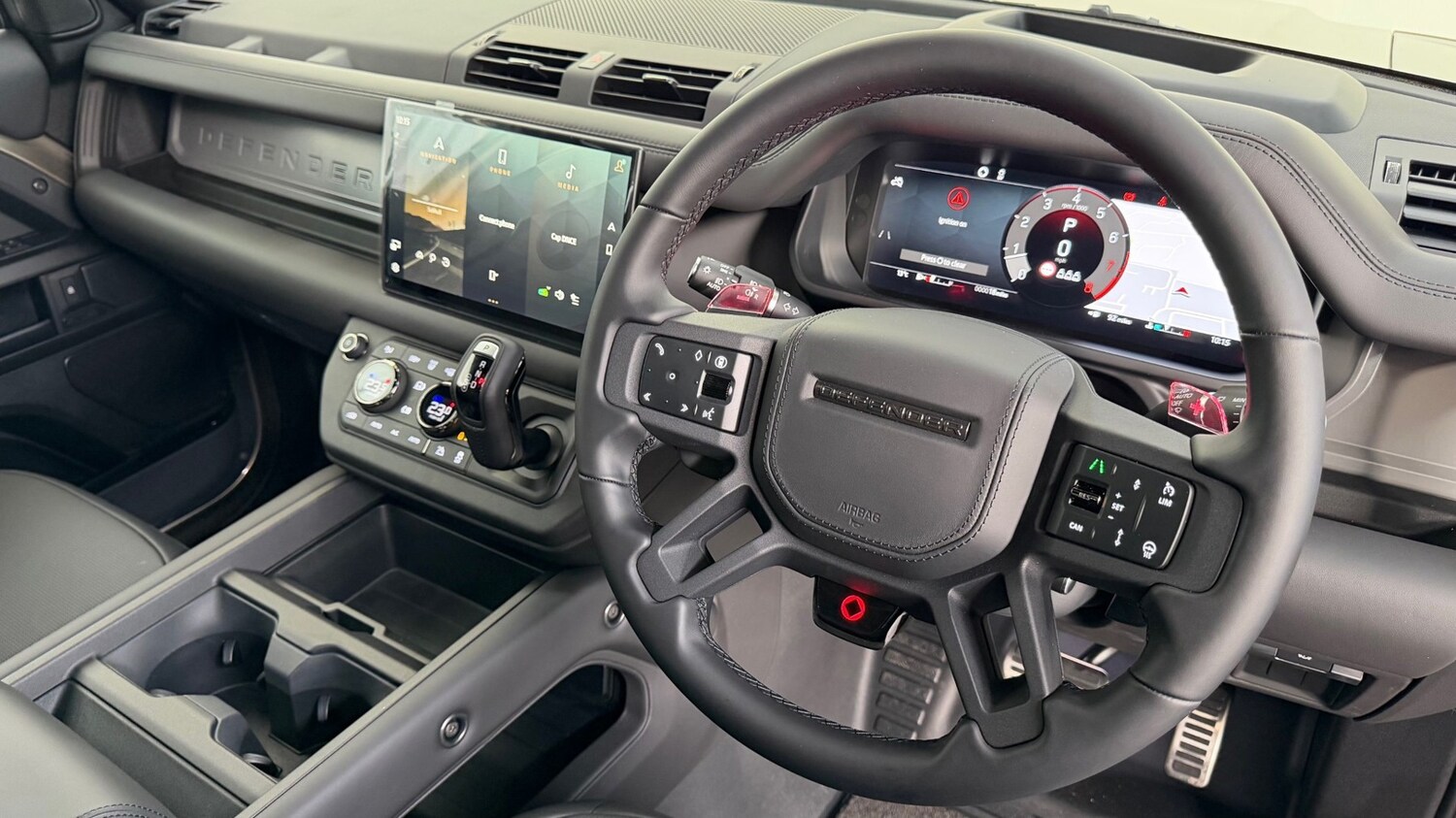 Used Land Rover Defender 2025 for sale - 76800659: Photo 20