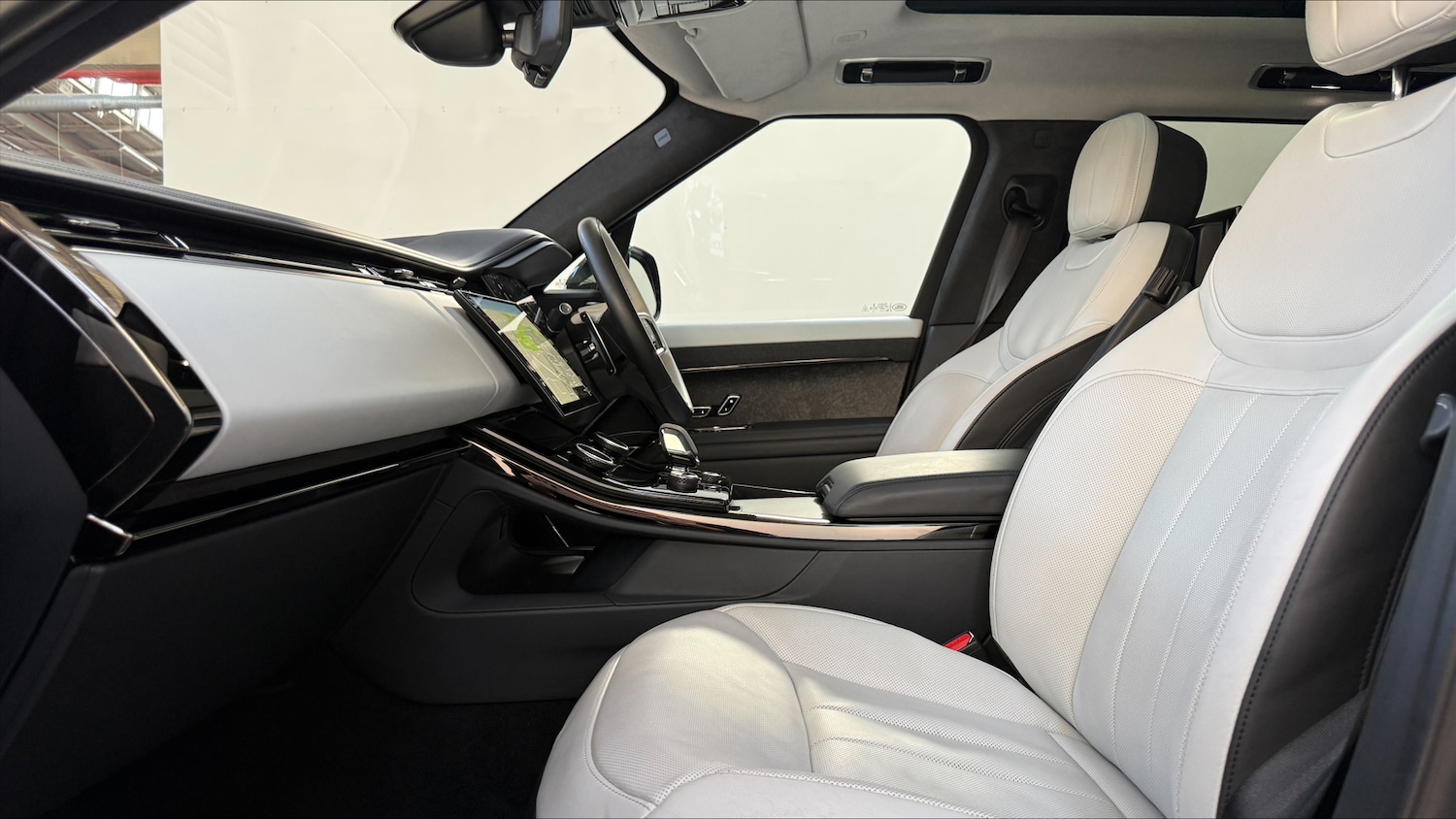 Used Land Rover Range Rover Sport 2023 for sale - 78049034: Photo 3