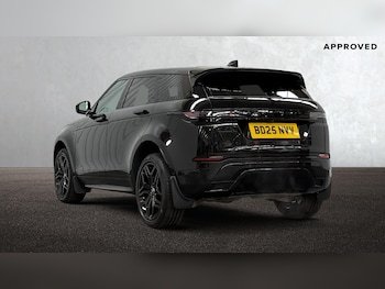 Used Land Rover Range Rover Evoque 2025 for sale - 78102438: Photo