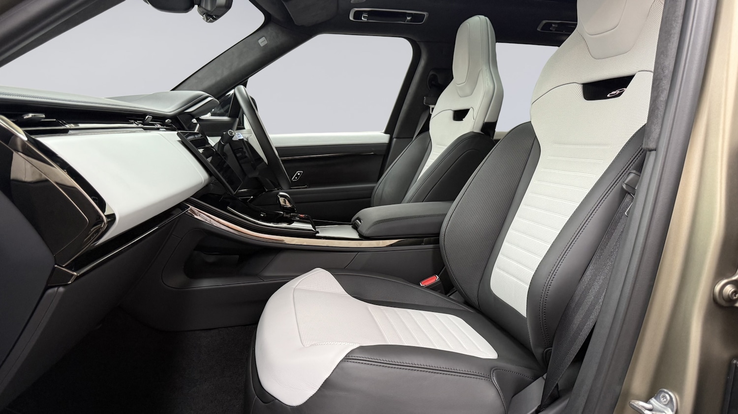 Used Land Rover Range Rover Sport 2025 for sale - 76419873: Photo 3