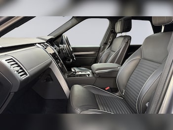 Used Land Rover Discovery 2022 for sale - 78901898: Photo