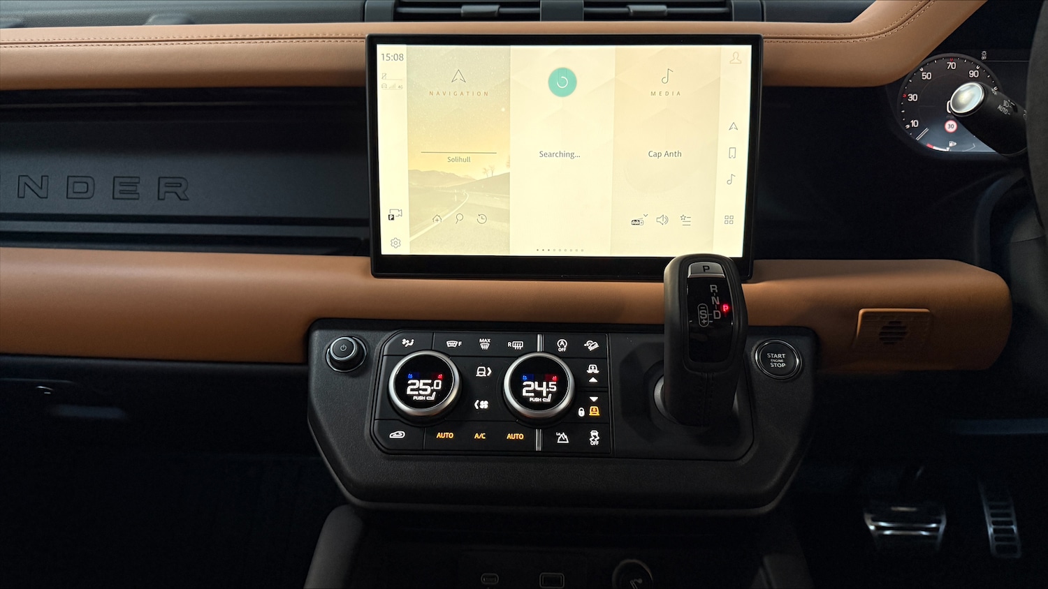 Used Land Rover Defender 2023 for sale - 78036153: Photo 14