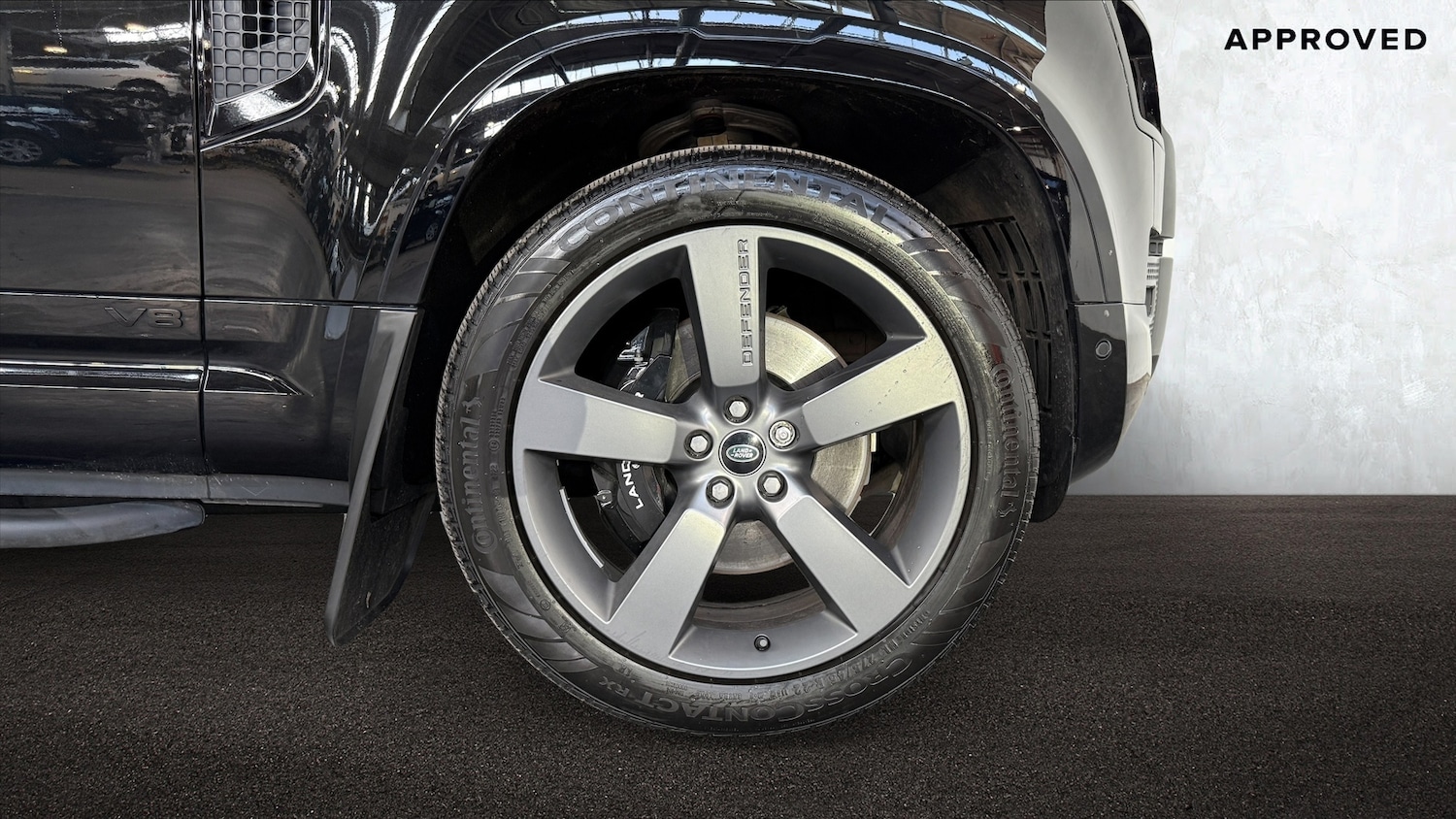 Used Land Rover Defender 2023 for sale - 78036153: Photo 8