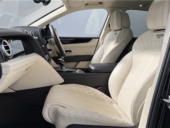 Used Bentley Bentayga 2016 for sale - 75770767: Photo