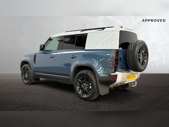 Used Land Rover Defender 110 2023 for sale - 76241280: Photo