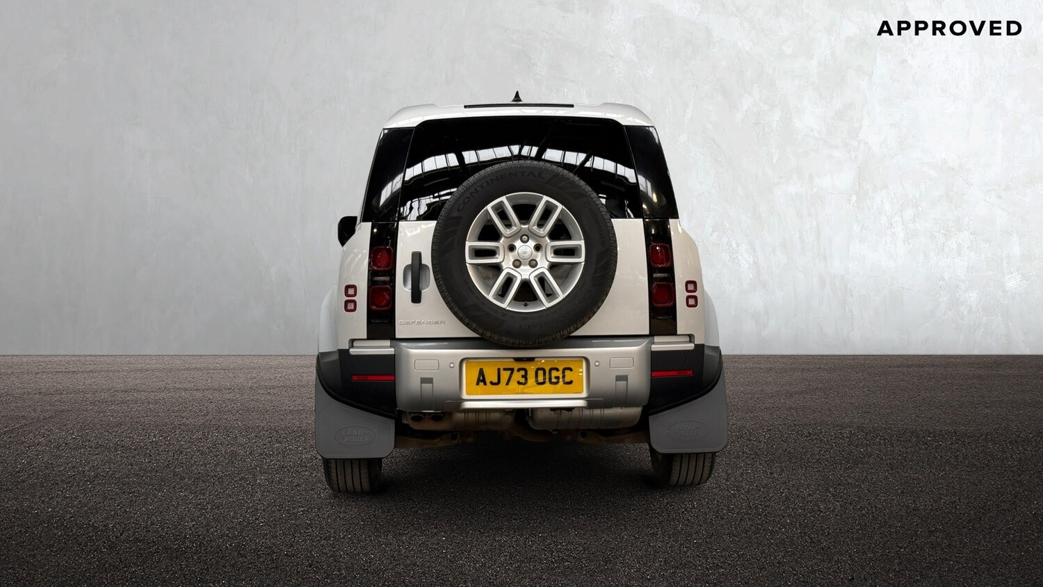 Used Land Rover Defender 90 2024 for sale - 77315874: Photo 6