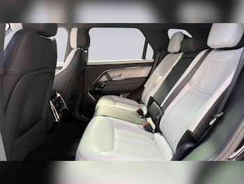 Used Land Rover Range Rover 2025 for sale - 78049101: Photo